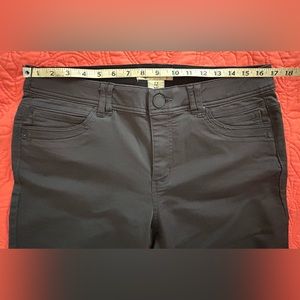 Ladies Democracy Skinny Jeans Brown